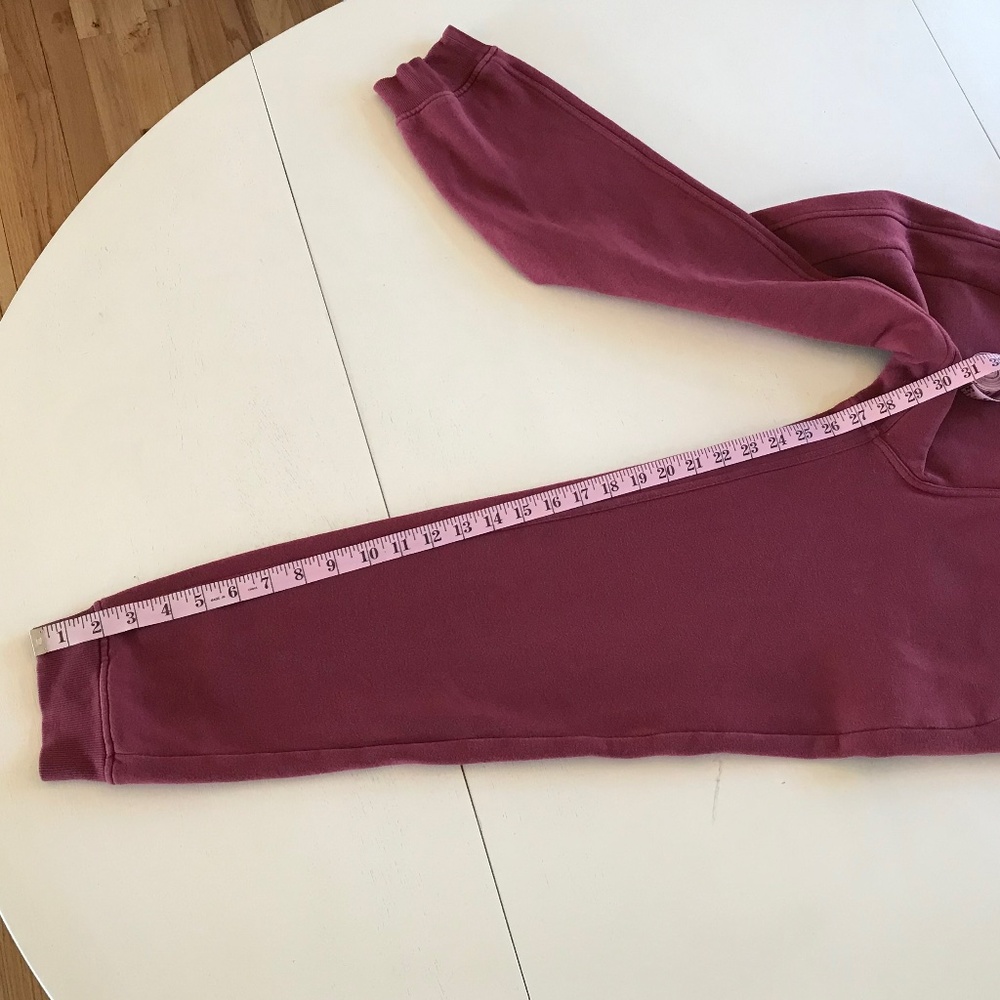 LULULEMON BURGUNDY HIGH RISE SCUBA JOGGER - Picture 3 of 9